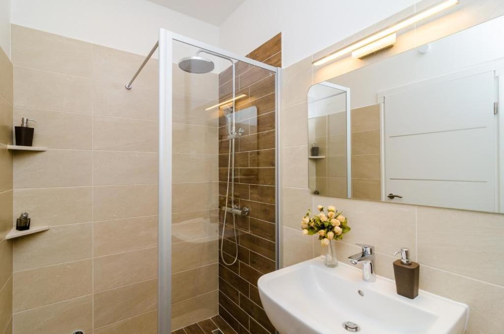 Apartment & Room Lady O Ντουμπρόβνικ Εξωτερικό φωτογραφία
